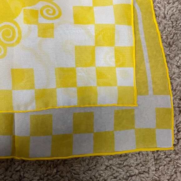 Rectangle Scarf Yellow Flower Power Retro Hand Rolled Ribbon Hair Neck 60s 70s - Picture 5 of 7